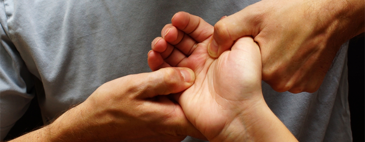 hand-pain-relief-ReQuest-Physical-Therapy-Newberry-Gainesville-FL